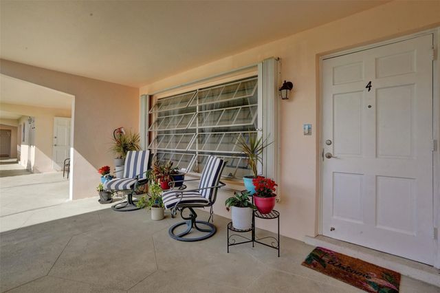 711 SE 7th Avenue 4, Pompano Beach, FL 33060