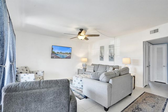 711 SE 7th Avenue 4, Pompano Beach, FL 33060