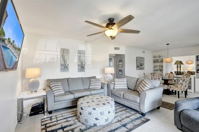 711 SE 7th Avenue 4, Pompano Beach, FL 33060