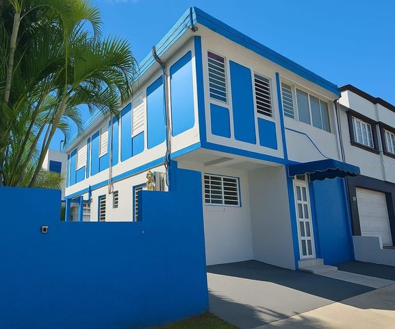 Urb. Villas de Levittown CALLE 1 B9, Toa Baja, PR 00949