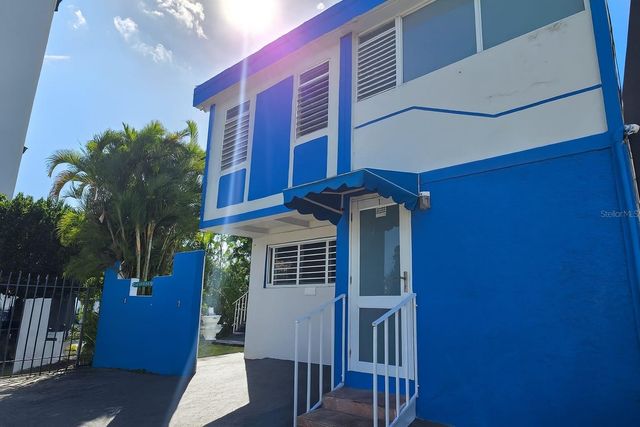 Urb. Villas de Levittown CALLE 1 B9, Toa Baja, PR 00949