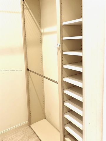 7625 SE Bay Cedar Cir, Hobe Sound, FL 33455