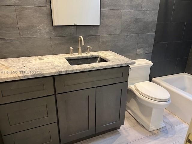 7625 SE Bay Cedar Cir, Hobe Sound, FL 33455