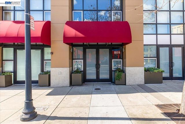 809 809 Clay, Oakland, CA 94607