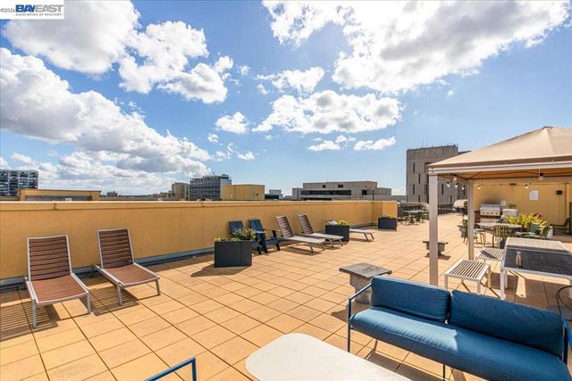 809 809 Clay, Oakland, CA 94607