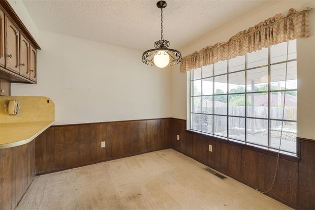 2904 Shadybrook Drive, Oklahoma City, OK 73110