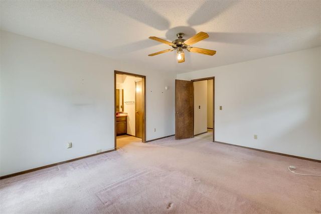 2904 Shadybrook Drive, Oklahoma City, OK 73110