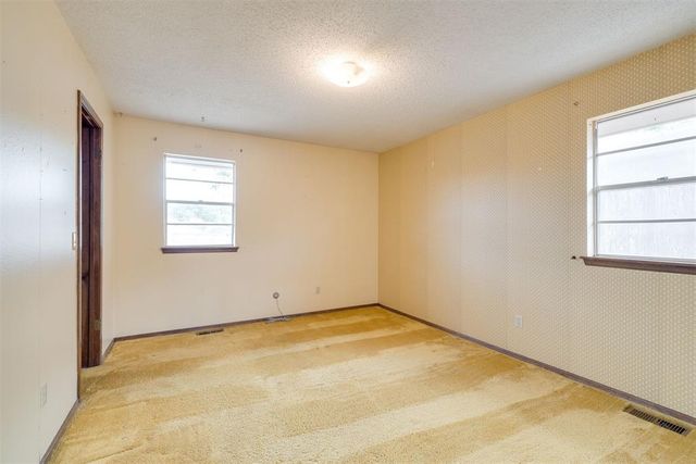 2904 Shadybrook Drive, Oklahoma City, OK 73110