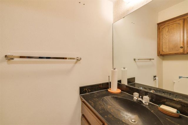 2904 Shadybrook Drive, Oklahoma City, OK 73110