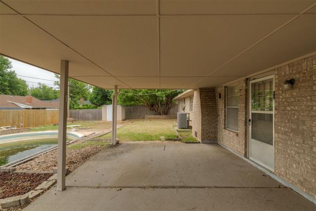2904 Shadybrook Drive, Oklahoma City, OK 73110