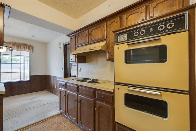 2904 Shadybrook Drive, Oklahoma City, OK 73110