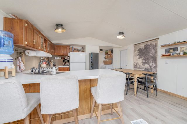 9901 E 103rd St S, Mulvane, KS 67110