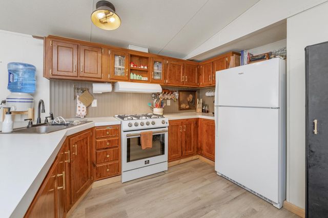 9901 E 103rd St S, Mulvane, KS 67110