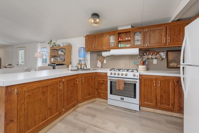 9901 E 103rd St S, Mulvane, KS 67110