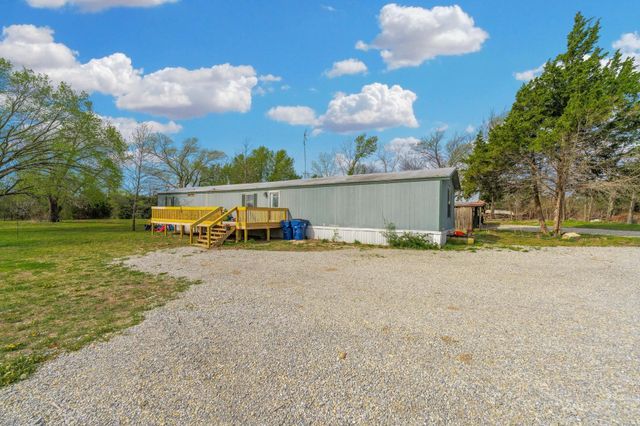 9901 E 103rd St S, Mulvane, KS 67110
