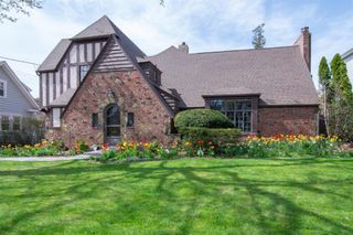 125 Reed Avenue, Pelham, NY 10803