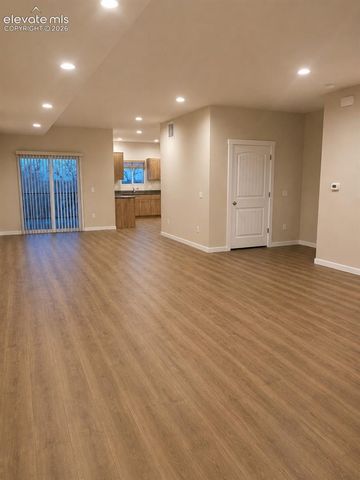 6724 Condor Hill Heights, Colorado Springs, CO 80915