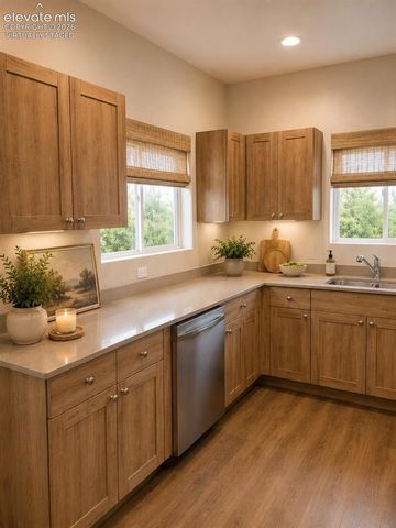6724 Condor Hill Heights, Colorado Springs, CO 80915