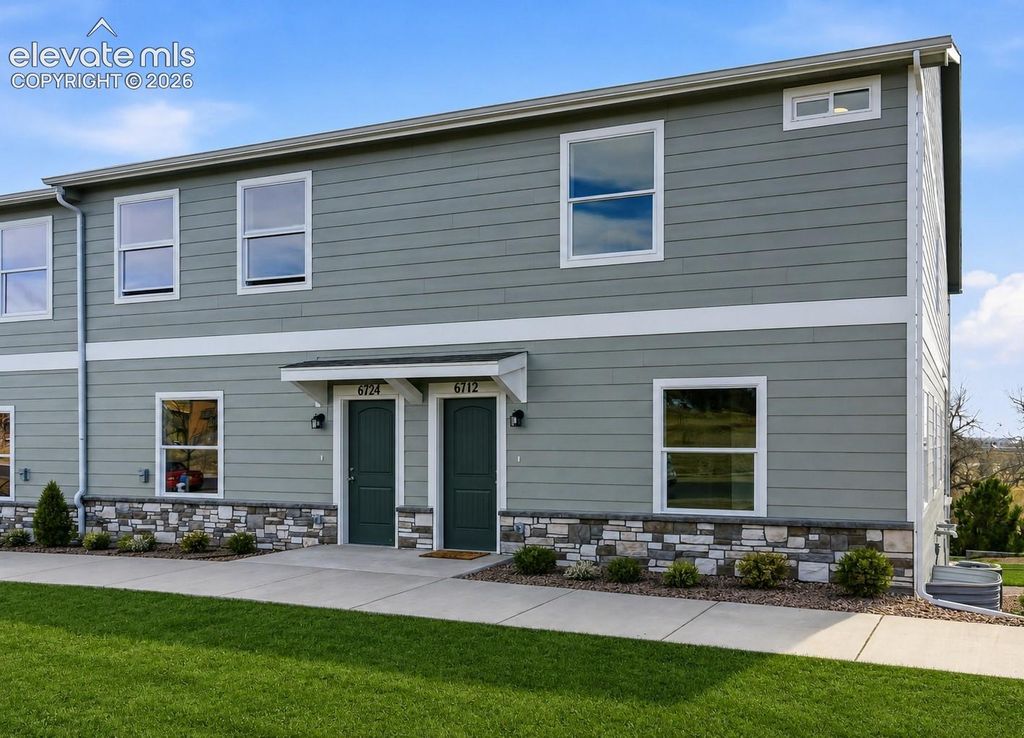 6724 Condor Hill Heights, Colorado Springs, CO 80915