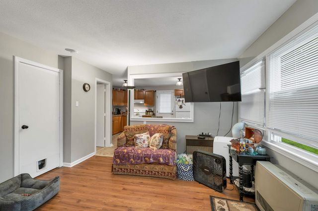 139 S Main St Apt 24, Laconia, NH 03246