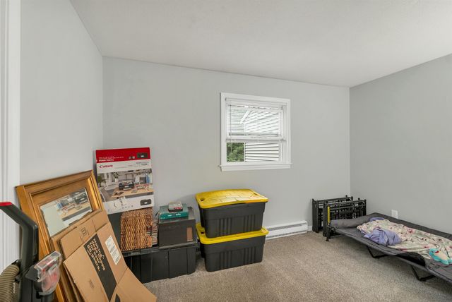 139 S Main St Apt 24, Laconia, NH 03246