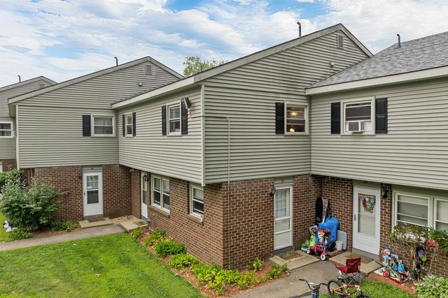 139 S Main St Apt 24, Laconia, NH 03246