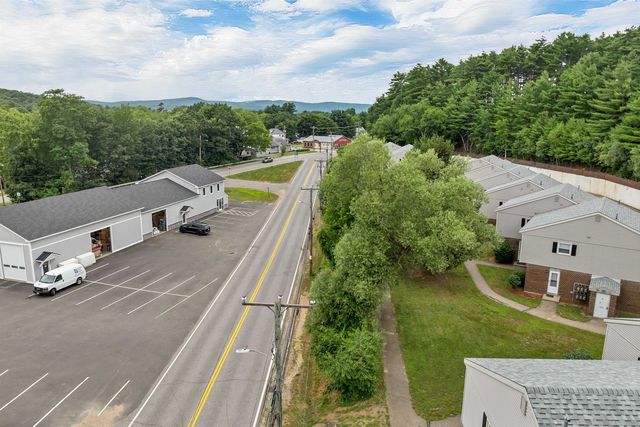 139 S Main St Apt 24, Laconia, NH 03246