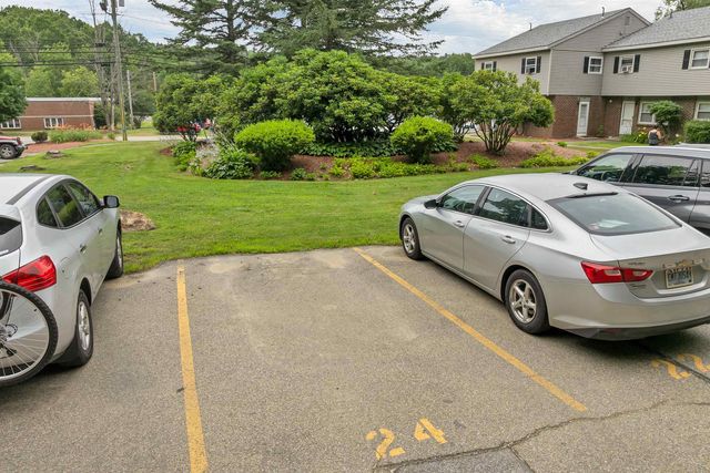 139 S Main St Apt 24, Laconia, NH 03246