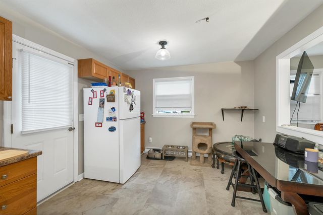 139 S Main St Apt 24, Laconia, NH 03246