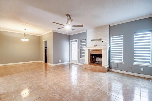 10716 Briar Forest Drive 30, Houston, TX 77042