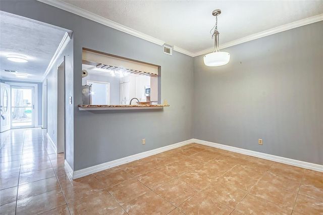 10716 Briar Forest Drive 30, Houston, TX 77042
