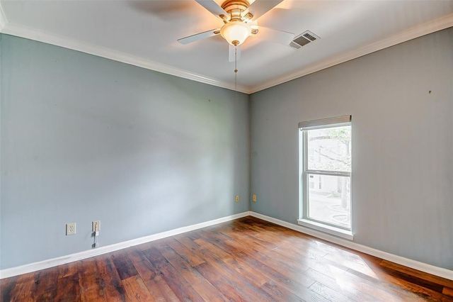 10716 Briar Forest Drive 30, Houston, TX 77042