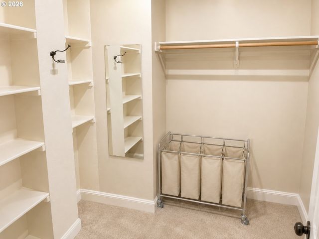 725 N BUFFALO St, Portland, OR 97217