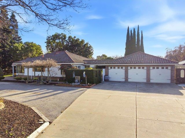 17235 Hill Road, Morgan Hill, CA 95037