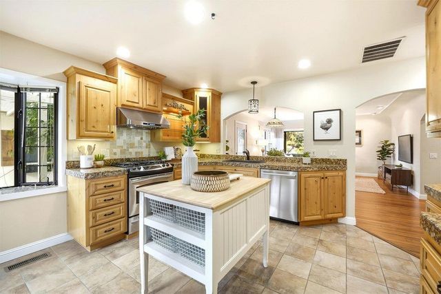 17235 Hill Road, Morgan Hill, CA 95037