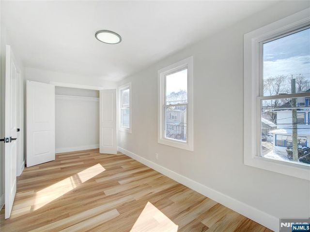 23 Kenmore Avenue, Newark, NJ 07106