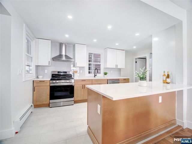 23 Kenmore Avenue, Newark, NJ 07106