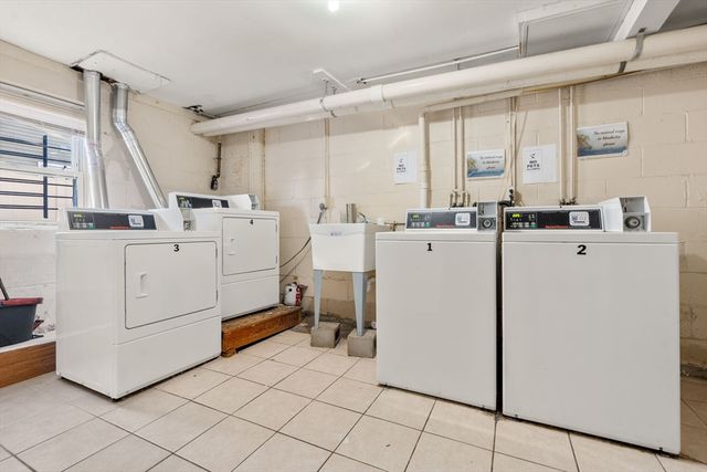 71 Oxford Ave 8, Cambridge, MA 02138