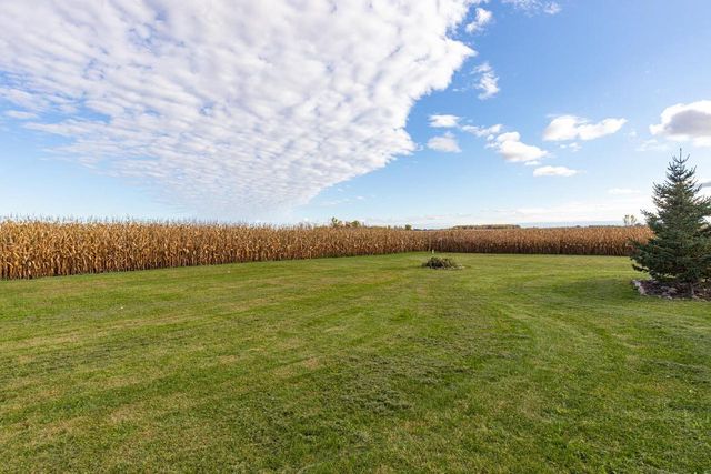 N5598 STATE RD 47, Black Creek, WI 54106