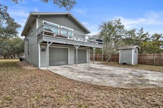 2591 Lakeshore DR, Canyon Lake, TX 78133