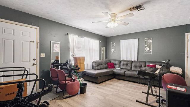 2305 NE 35TH STREET, Ocala, FL 34479