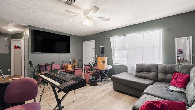 2305 NE 35TH STREET, Ocala, FL 34479