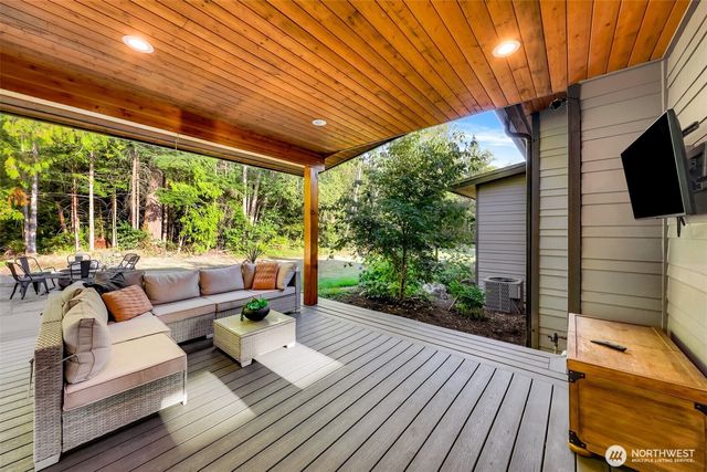 322 Manley Road, Bellingham, WA 98229