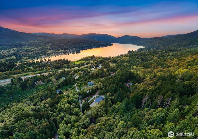 322 Manley Road, Bellingham, WA 98229