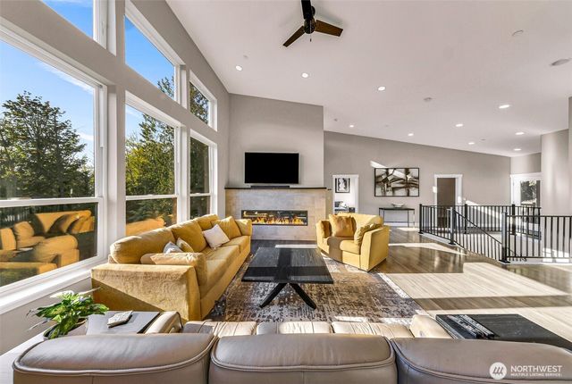 322 Manley Road, Bellingham, WA 98229