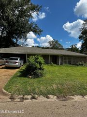 4668 Norway Drive, Jackson, MS 39206
