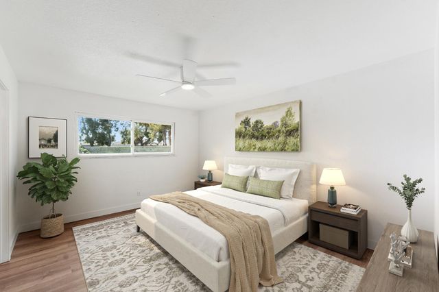 5443 N Prospect Avenue, Fresno, CA 93711