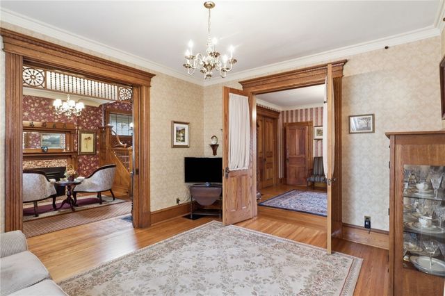 290 North Main Street, Canandaigua City, NY 14424