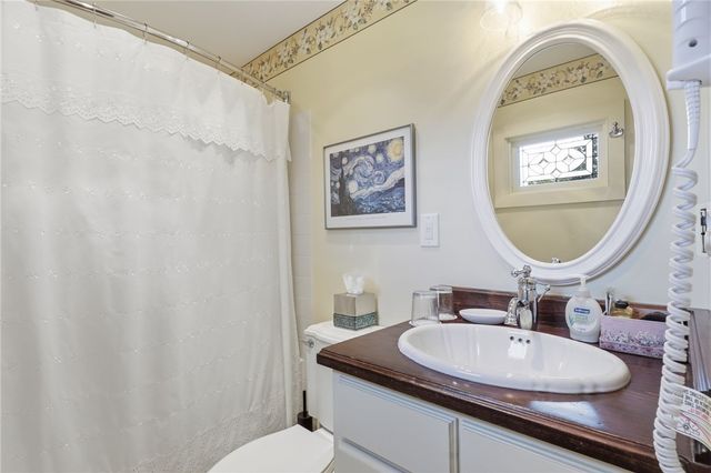 290 North Main Street, Canandaigua City, NY 14424