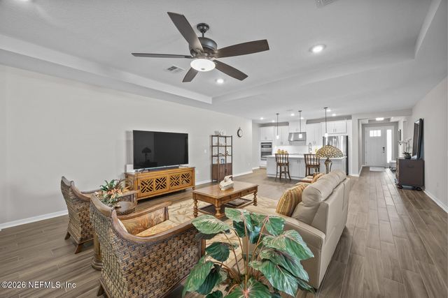 3525 MELCON FARMS Way, Jacksonville, FL 32223